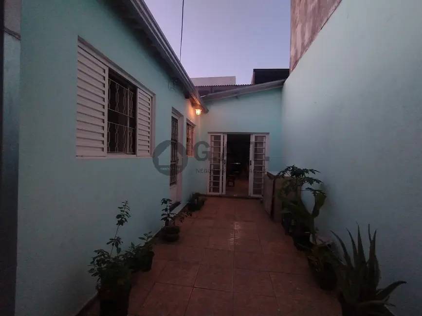 Casa com 2 quartos à venda, 132m2 em Jardim Sorocaba Park, Sorocaba - SP - imagem 3 Foto 3 de Casa com 2 quartos à venda, 132m2 em Jardim Sorocaba Park, Sorocaba - SP