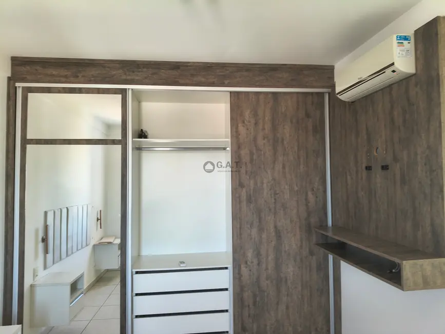 Foto 9 de Apartamento com 3 quartos para alugar, 90m2 em Além Ponte, Sorocaba - SP