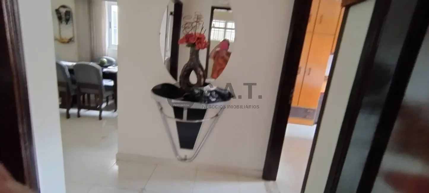 Foto 5 de Casa com 3 quartos à venda, 200m2 em Jardim Saira, Sorocaba - SP