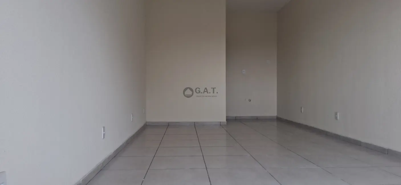 Sala Comercial para alugar, 20m2 em Jardim Santa Marina, Sorocaba - SP - imagem 3 Foto 3 de Sala Comercial para alugar, 20m2 em Jardim Santa Marina, Sorocaba - SP