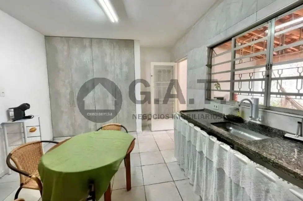 Casa com 2 quartos à venda, 171m2 em Jardim Abaeté, Sorocaba - SP - imagem 6 Foto 6 de Casa com 2 quartos à venda, 171m2 em Jardim Abaeté, Sorocaba - SP