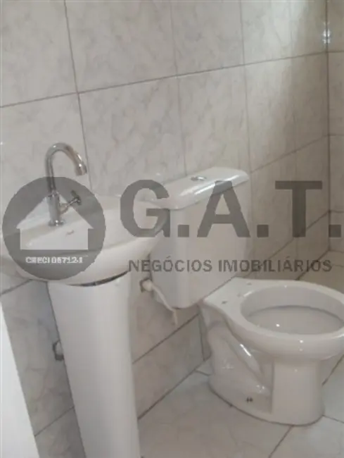 Casa com 1 quarto para alugar, 25m2 em Jardim Wanel Ville V, Sorocaba - SP - imagem 6 Foto 6 de Casa com 1 quarto para alugar, 25m2 em Jardim Wanel Ville V, Sorocaba - SP