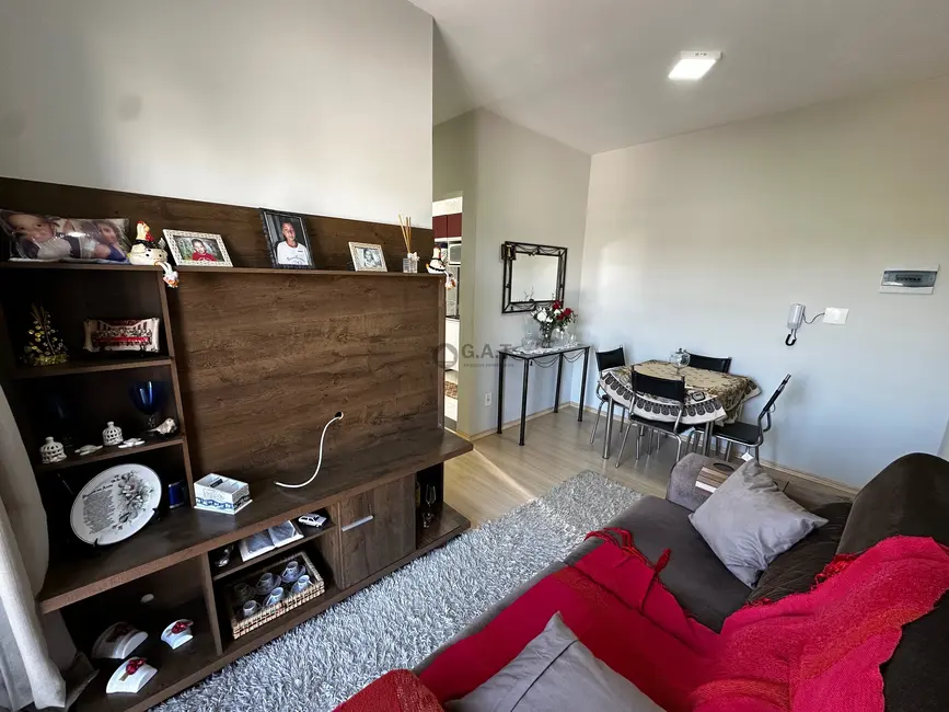 Apartamento com 2 quartos para alugar, 48m2 em Jardim Simus, Sorocaba - SP - imagem 4 Foto 4 de Apartamento com 2 quartos para alugar, 48m2 em Jardim Simus, Sorocaba - SP