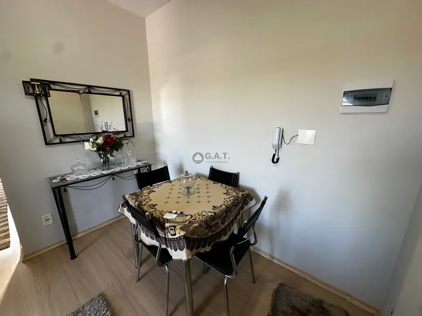 Apartamento com 2 quartos para alugar, 48m2 em Jardim Simus, Sorocaba - SP - imagem 2 Foto 2 de Apartamento com 2 quartos para alugar, 48m2 em Jardim Simus, Sorocaba - SP