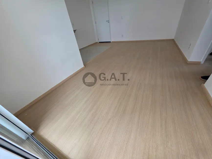 Foto 6 de Apartamento com 2 quartos para alugar, 52m2 em Vila Rica, Sorocaba - SP