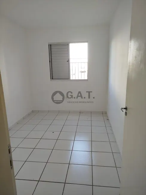 Foto 5 de Apartamento com 2 quartos para alugar, 57m2 em Sorocaba - SP