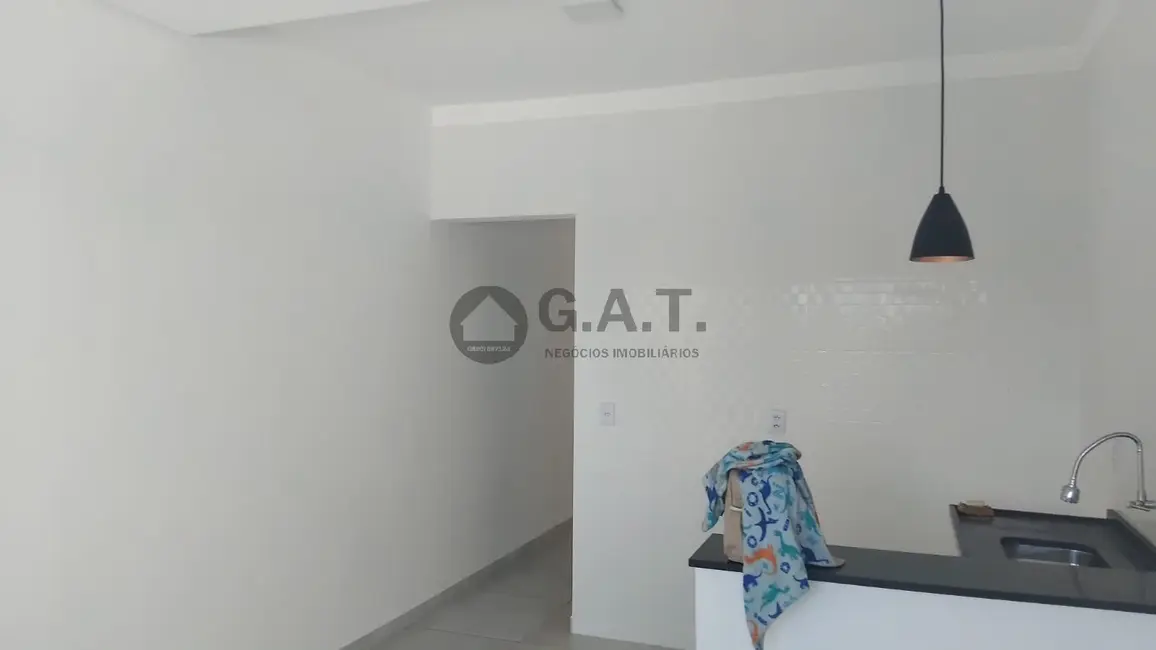Casa com 2 quartos para alugar, 70m2 em Jardim Santa Marta, Sorocaba - SP - imagem 4 Foto 4 de Casa com 2 quartos para alugar, 70m2 em Jardim Santa Marta, Sorocaba - SP