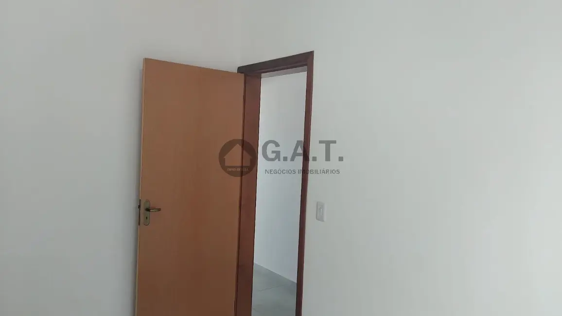 Casa com 2 quartos para alugar, 70m2 em Jardim Santa Marta, Sorocaba - SP - imagem 9 Foto 9 de Casa com 2 quartos para alugar, 70m2 em Jardim Santa Marta, Sorocaba - SP