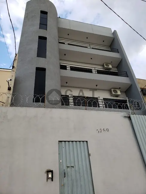 Foto 2 de Armazém / Galpão para alugar, 353m2 em Wanel Ville, Sorocaba - SP