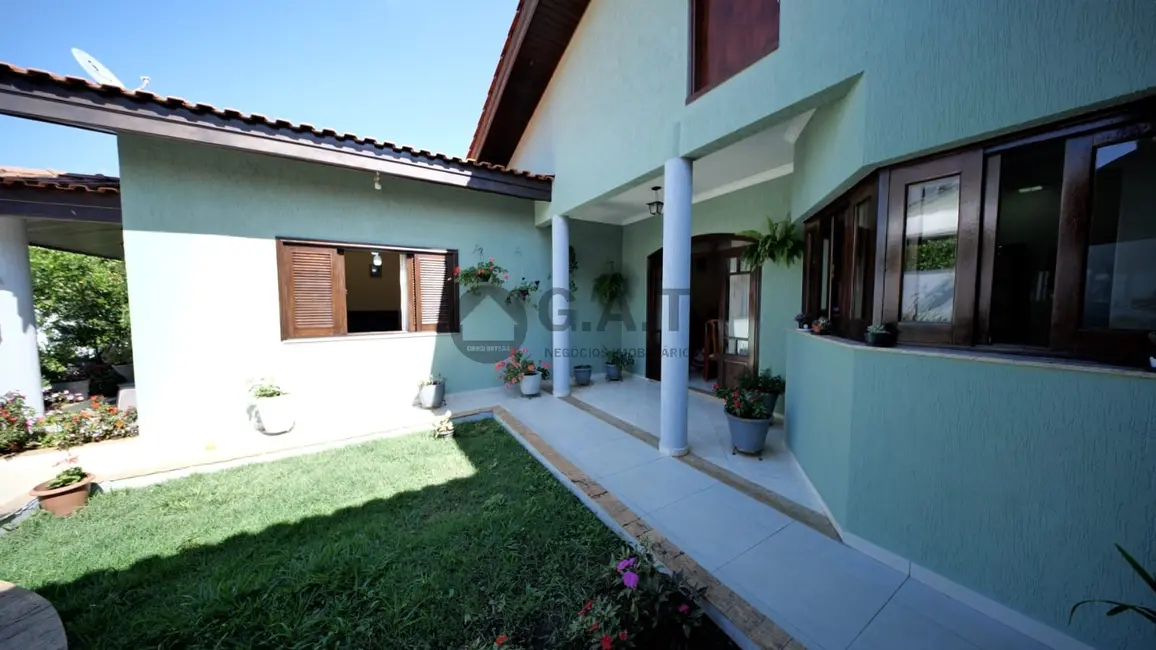 Foto 9 de Casa de Condomínio com 3 quartos à venda, 400m2 em Sorocaba - SP