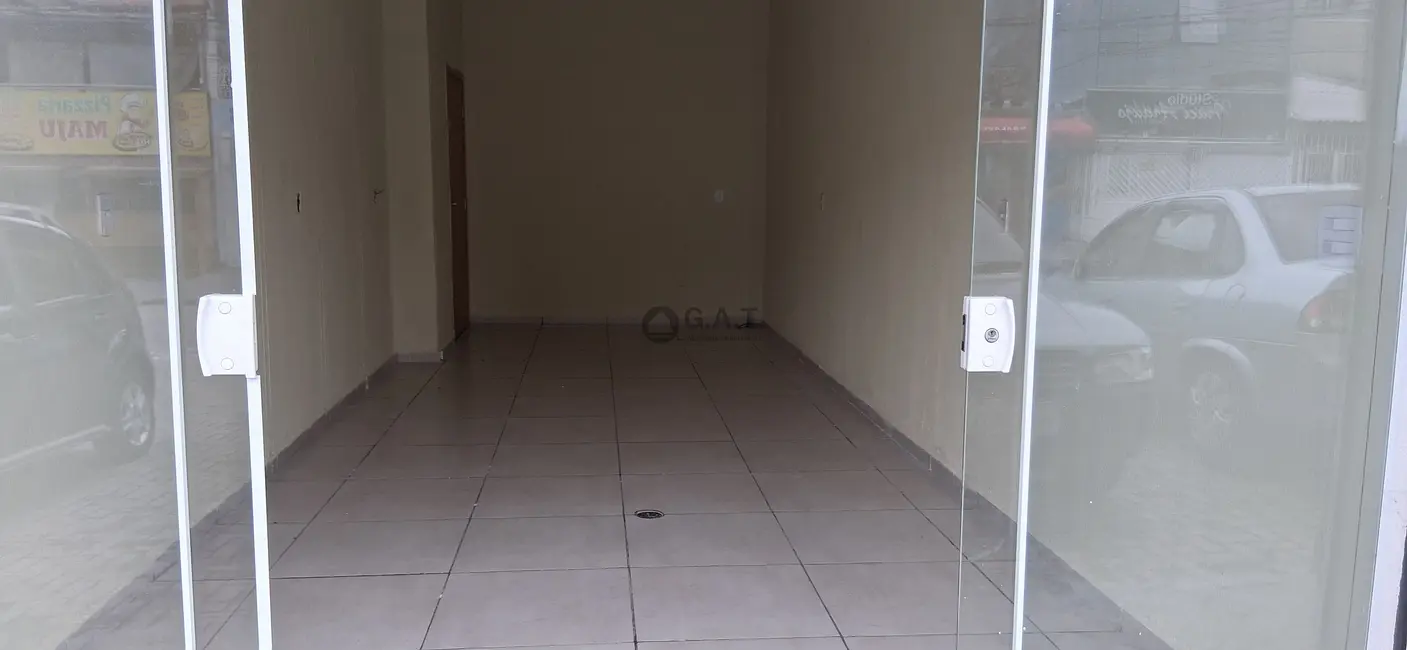Sala Comercial para alugar, 25m2 em Jardim Santa Marina, Sorocaba - SP - imagem 5 Foto 5 de Sala Comercial para alugar, 25m2 em Jardim Santa Marina, Sorocaba - SP