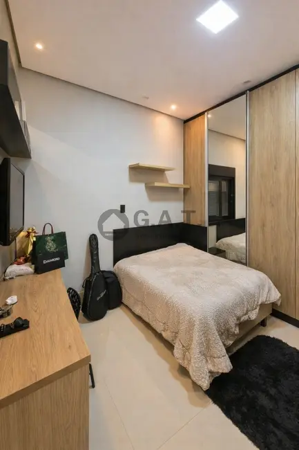 Foto 5 de Casa de Condomínio com 3 quartos para alugar, 196m2 em Sorocaba - SP