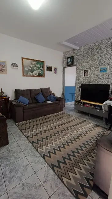 Foto 4 de Casa com 3 quartos à venda, 164m2 em Vila Guimarães, Sorocaba - SP