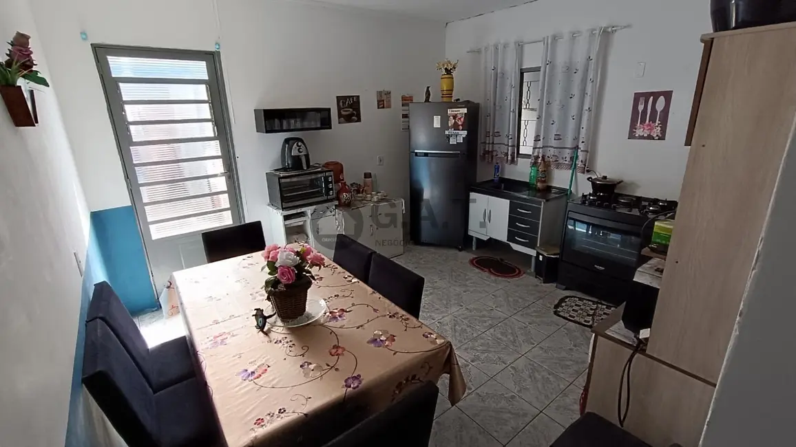 Foto 9 de Casa com 3 quartos à venda, 164m2 em Vila Guimarães, Sorocaba - SP