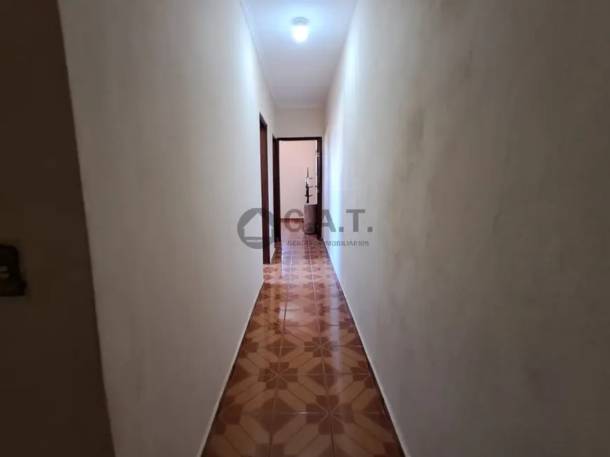 Casa com 3 quartos à venda, 190m2 em Parque das Laranjeiras, Sorocaba - SP - imagem 7 Foto 7 de Casa com 3 quartos à venda, 190m2 em Parque das Laranjeiras, Sorocaba - SP