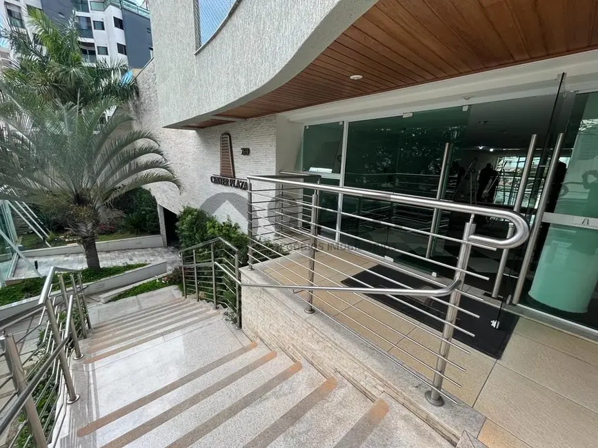 Apartamento com 3 quartos para alugar, 101m2 em Jardim Paulistano, Sorocaba - SP - imagem 9 Foto 9 de Apartamento com 3 quartos para alugar, 101m2 em Jardim Paulistano, Sorocaba - SP