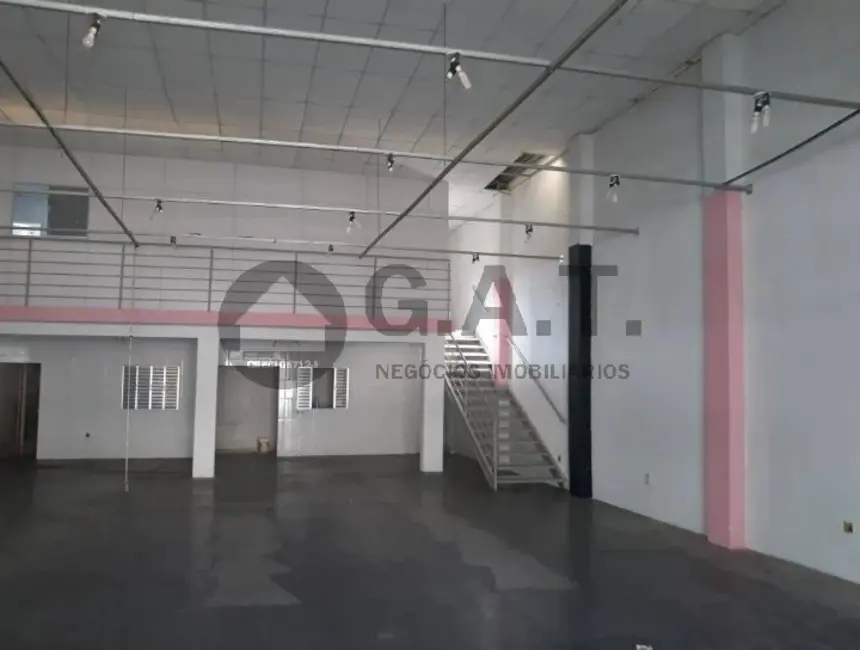 Sala Comercial para alugar, 250m2 em Vila Primavera, Sorocaba - SP - imagem 1 Foto 1 de Sala Comercial para alugar, 250m2 em Vila Primavera, Sorocaba - SP