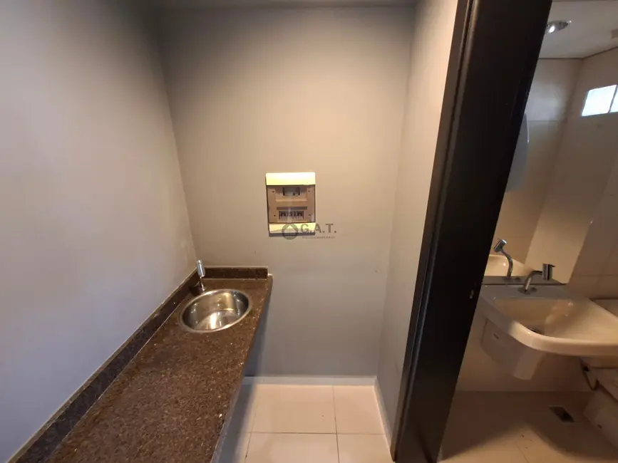 Foto 7 de Sala Comercial para alugar, 56m2 em Parque Campolim, Sorocaba - SP