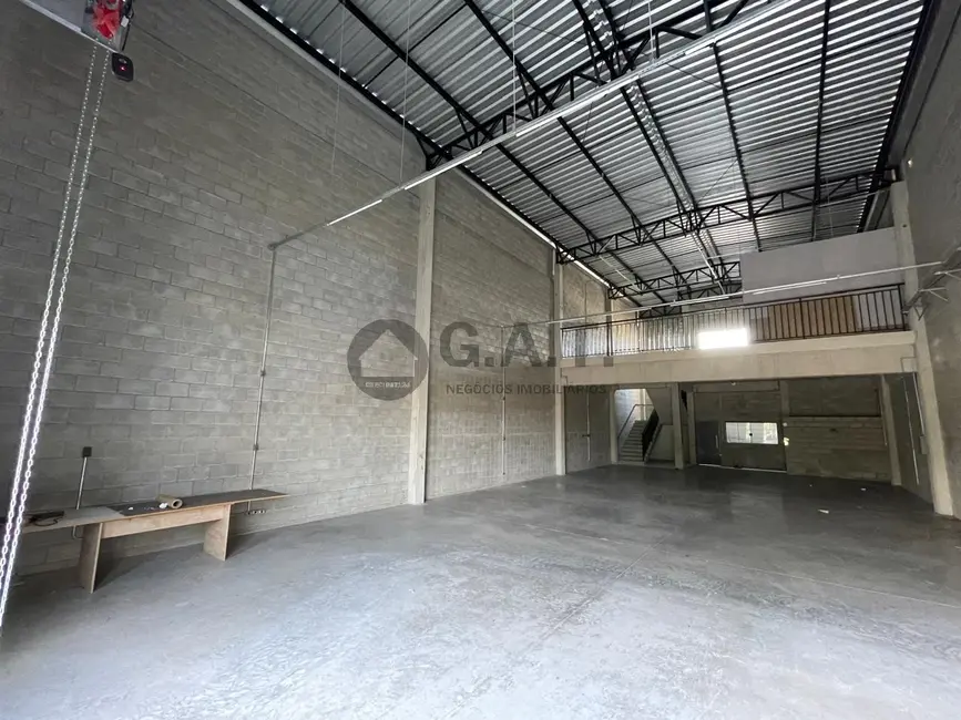 Armazém / Galpão para alugar, 344m2 em Wanel Ville, Sorocaba - SP - imagem 2 Foto 2 de Armazém / Galpão para alugar, 344m2 em Wanel Ville, Sorocaba - SP