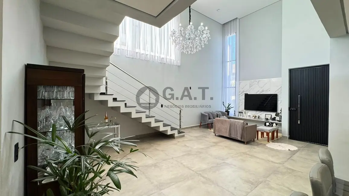 Casa de Condomínio com 4 quartos à venda, 206m2 em Votorantim - SP - imagem 3 Foto 3 de Casa de Condomínio com 4 quartos à venda, 206m2 em Votorantim - SP
