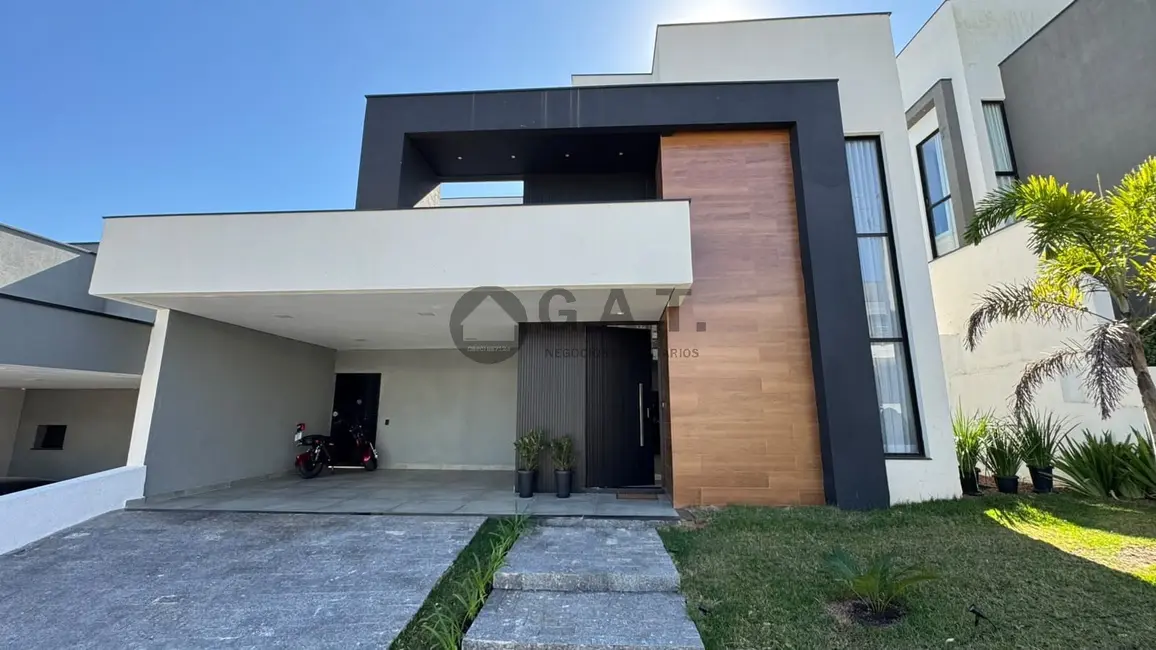 Casa de Condomínio com 4 quartos à venda, 206m2 em Votorantim - SP - imagem 1 Foto 1 de Casa de Condomínio com 4 quartos à venda, 206m2 em Votorantim - SP
