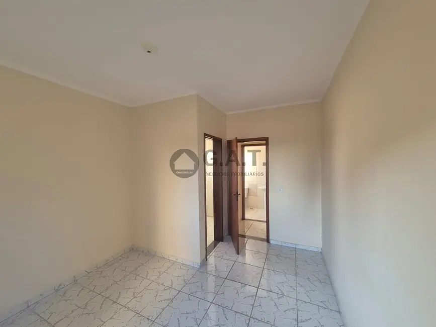 Apartamento com 2 quartos para alugar, 71m2 em Jardim Gonçalves, Sorocaba - SP - imagem 8 Foto 8 de Apartamento com 2 quartos para alugar, 71m2 em Jardim Gonçalves, Sorocaba - SP