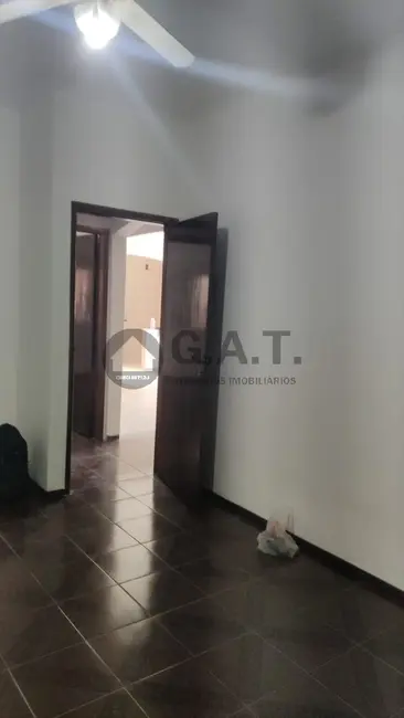 Casa com 3 quartos à venda, 187m2 em Parque das Laranjeiras, Sorocaba - SP - imagem 7 Foto 7 de Casa com 3 quartos à venda, 187m2 em Parque das Laranjeiras, Sorocaba - SP