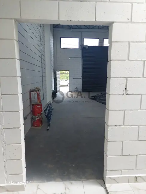 Foto 2 de Armazém / Galpão para alugar, 94m2 em Jardim Montreal, Sorocaba - SP