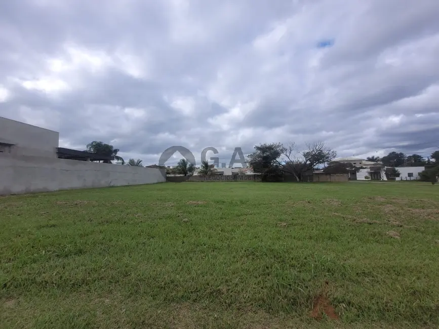 Terreno / Lote à venda, 980m2 em Aracoiaba Da Serra - SP - imagem 6 Foto 6 de Terreno / Lote à venda, 980m2 em Aracoiaba Da Serra - SP