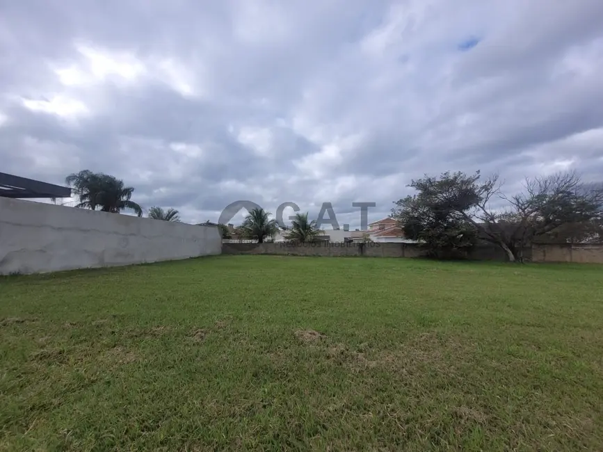 Terreno / Lote à venda, 980m2 em Aracoiaba Da Serra - SP - imagem 7 Foto 7 de Terreno / Lote à venda, 980m2 em Aracoiaba Da Serra - SP