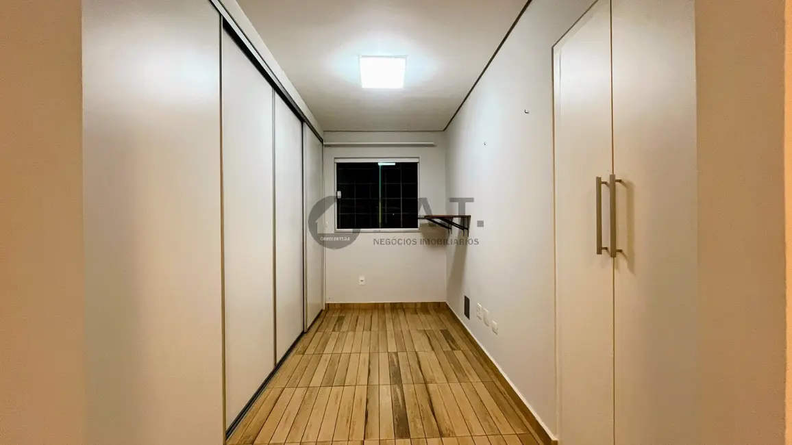 Apartamento com 1 quarto para alugar, 111m2 em Vila Santana, Sorocaba - SP - imagem 4 Foto 4 de Apartamento com 1 quarto para alugar, 111m2 em Vila Santana, Sorocaba - SP