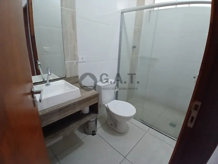 Casa com 2 quartos para alugar, 85m2 em Jardim Germiniani, Sorocaba - SP - imagem 9 Foto 9 de Casa com 2 quartos para alugar, 85m2 em Jardim Germiniani, Sorocaba - SP