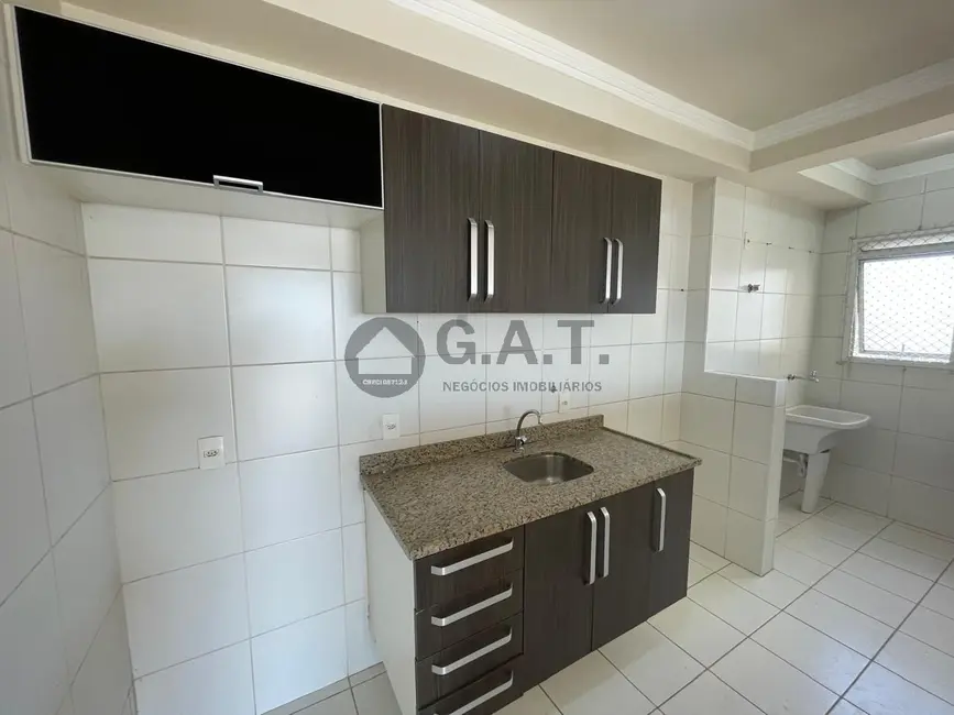 Foto 5 de Apartamento com 2 quartos para alugar, 66m2 em Jardim São Carlos, Sorocaba - SP