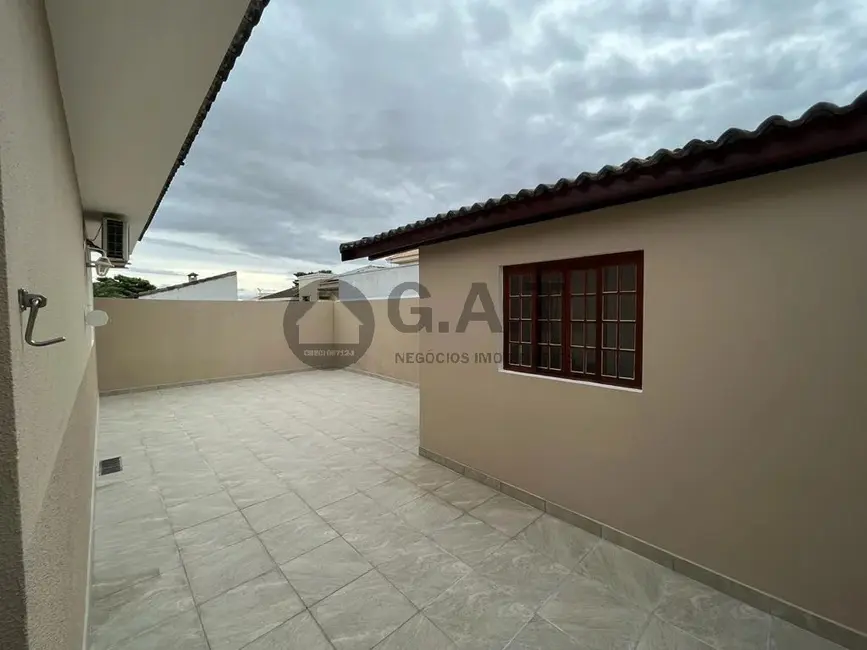 Foto 2 de Casa de Condomínio com 3 quartos para alugar, 137m2 em Jardim Vila Inglesa, Sorocaba - SP