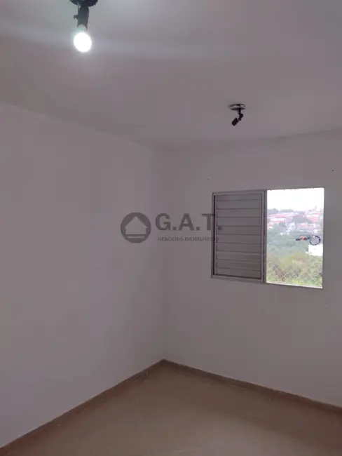 Casa com 2 quartos para alugar, 90m2 em Jardim Wanel Ville V, Sorocaba - SP - imagem 9 Foto 9 de Casa com 2 quartos para alugar, 90m2 em Jardim Wanel Ville V, Sorocaba - SP