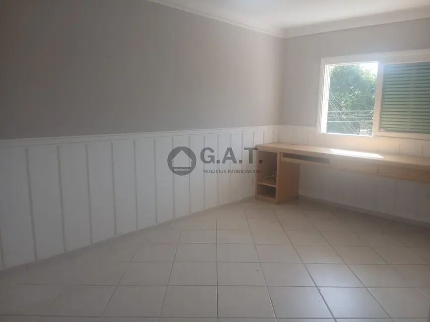 Foto 8 de Casa de Condomínio com 3 quartos para alugar, 204m2 em Granja Olga I, Sorocaba - SP