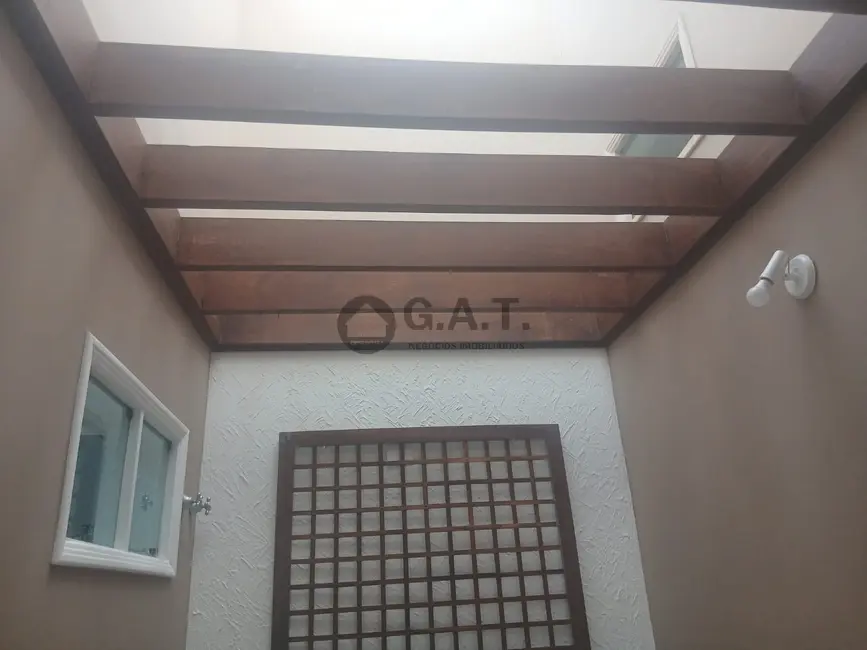 Foto 2 de Casa de Condomínio com 3 quartos para alugar, 204m2 em Granja Olga I, Sorocaba - SP