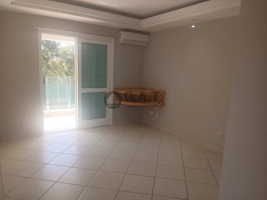 Foto 9 de Casa de Condomínio com 3 quartos para alugar, 204m2 em Granja Olga I, Sorocaba - SP