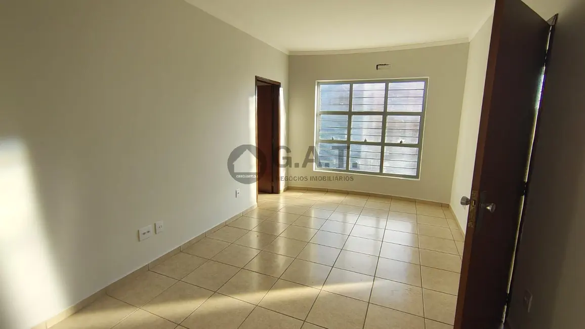Casa com 2 quartos para alugar, 90m2 em Jardim Santa Rosália, Sorocaba - SP - imagem 9 Foto 9 de Casa com 2 quartos para alugar, 90m2 em Jardim Santa Rosália, Sorocaba - SP