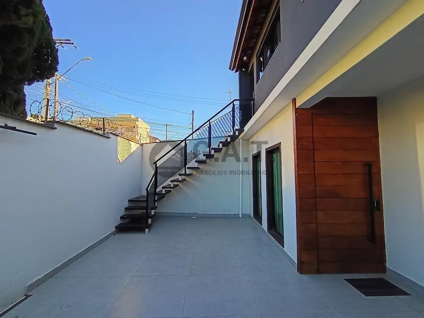 Casa com 4 quartos para alugar, 250m2 em Jardim Simus, Sorocaba - SP - imagem 3 Foto 3 de Casa com 4 quartos para alugar, 250m2 em Jardim Simus, Sorocaba - SP