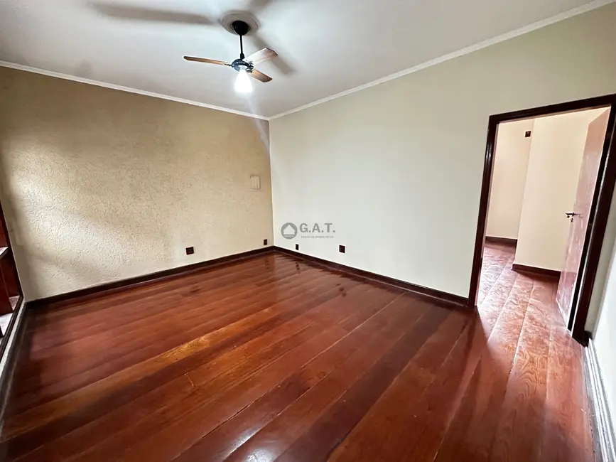 Foto 2 de Casa com 3 quartos para alugar, 110m2 em Vila Jardini, Sorocaba - SP