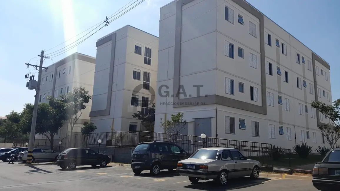 Foto 1 de Apartamento com 2 quartos para alugar, 42m2 em Jardim Guarujá, Sorocaba - SP