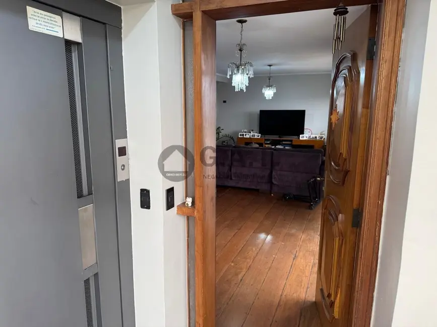 Apartamento com 3 quartos à venda, 200m2 em Sorocaba - SP - imagem 5 Foto 5 de Apartamento com 3 quartos à venda, 200m2 em Sorocaba - SP