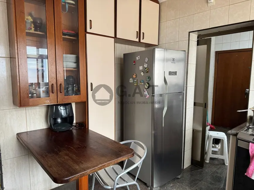 Apartamento com 3 quartos à venda, 200m2 em Sorocaba - SP - imagem 9 Foto 9 de Apartamento com 3 quartos à venda, 200m2 em Sorocaba - SP