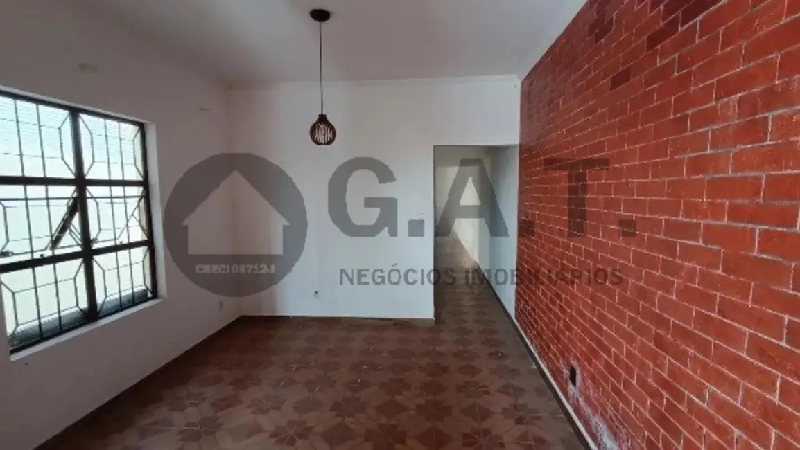 Foto 1 de Casa com 2 quartos para alugar, 220m2 em Jardim das Flores, Sorocaba - SP