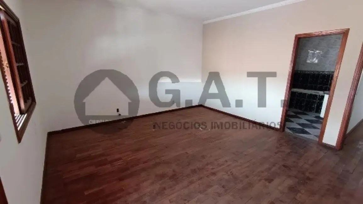 Foto 5 de Casa com 2 quartos para alugar, 220m2 em Jardim das Flores, Sorocaba - SP