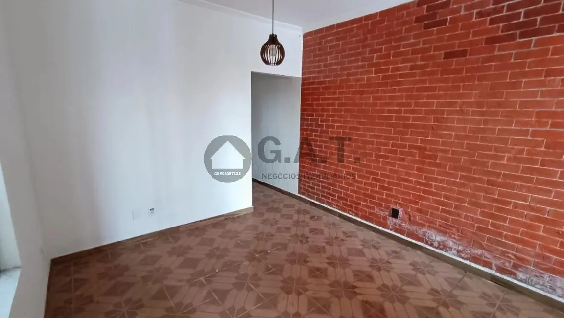 Foto 2 de Casa com 2 quartos para alugar, 220m2 em Jardim das Flores, Sorocaba - SP