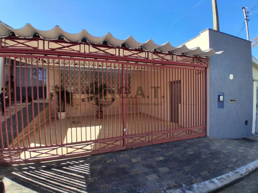 Casa com 3 quartos para alugar, 250m2 em Jardim Santa Rosália, Sorocaba - SP - imagem 3 Foto 3 de Casa com 3 quartos para alugar, 250m2 em Jardim Santa Rosália, Sorocaba - SP