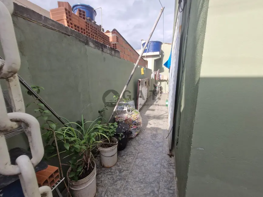 Foto 4 de Casa com 3 quartos para alugar, 400m2 em Lopes de Oliveira, Sorocaba - SP
