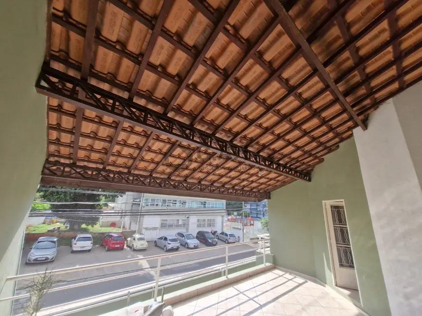 Foto 5 de Casa com 3 quartos para alugar, 400m2 em Lopes de Oliveira, Sorocaba - SP